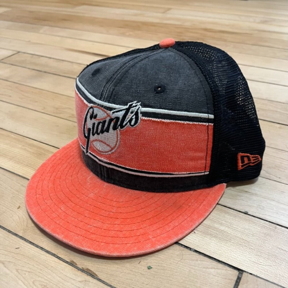 San Francisco Giants New Era Heritage Series Trucker Hat Snapback